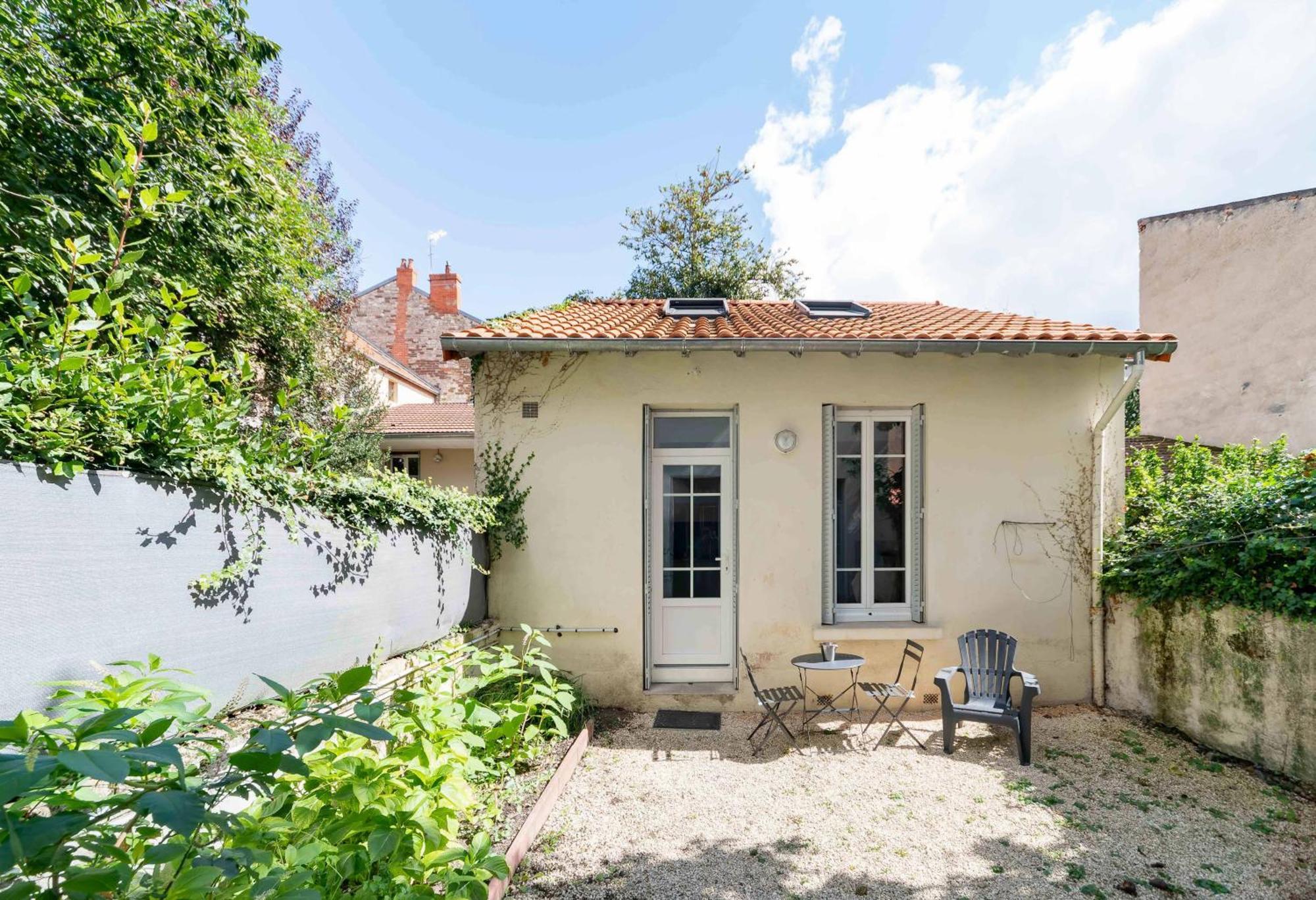 Residence Le Languedoc - Appartements Design - Proche Des Parcs Виши Экстерьер фото